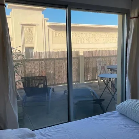 Apartment Le Cocon D'emie - Clim - Parking Nimes
