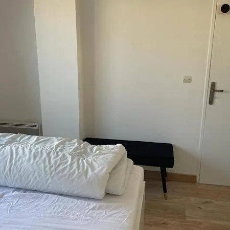 Apartment Le Cocon D'emie - Clim - Parking Nimes